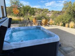 Casa Caballo: Vineyard views and close to downtown
